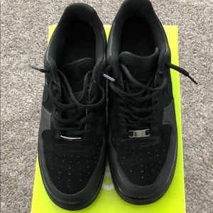 Black Nike Air Force 1 Low Tops